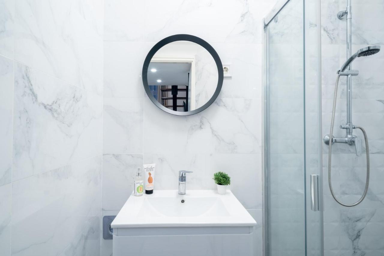 Apartman Welcoming Modern In The Center *
